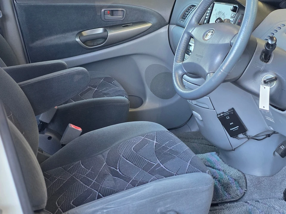 2000 Toyota Sienna 1st Gen - Image 21 of 21