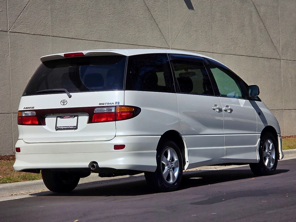 2000 Toyota Previa/Estima 2nd Gen - Image 3 of 21