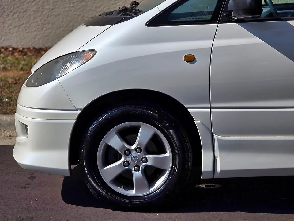 2000 Toyota Previa/Estima 2nd Gen - Image 11 of 21