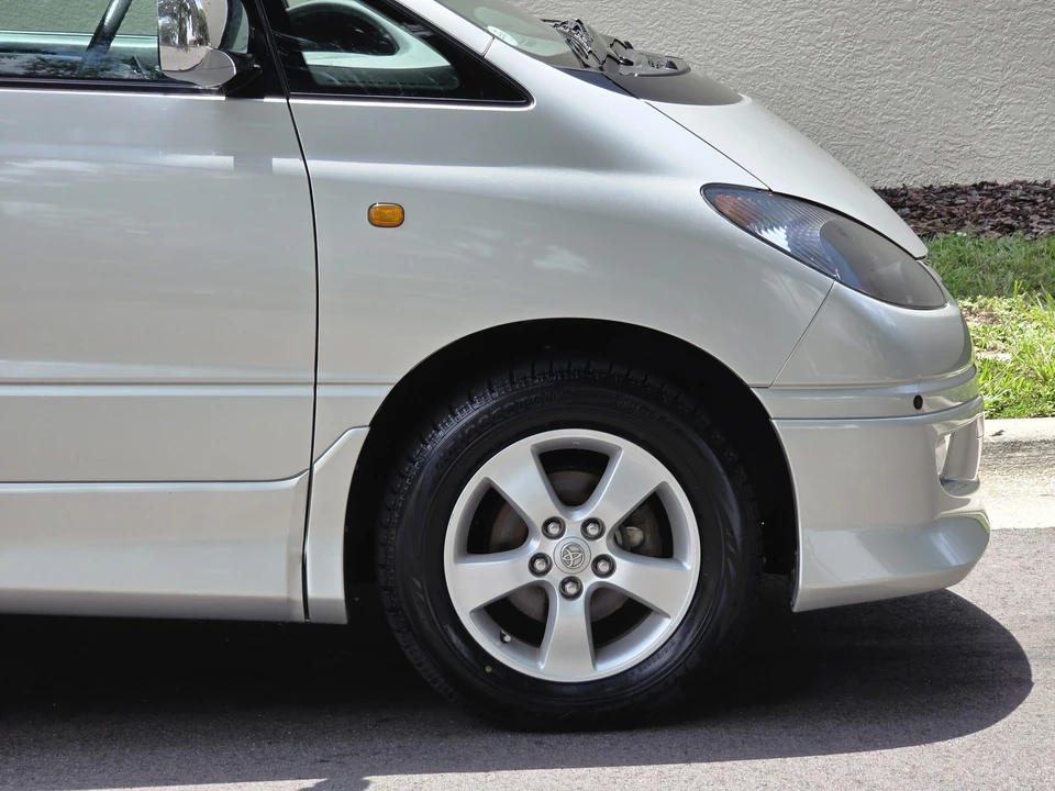2000 Toyota Previa/Estima - Image 6 of 31