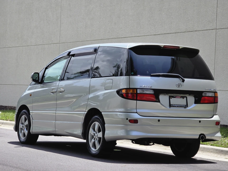 2000 Toyota Previa/Estima - Image 12 of 31