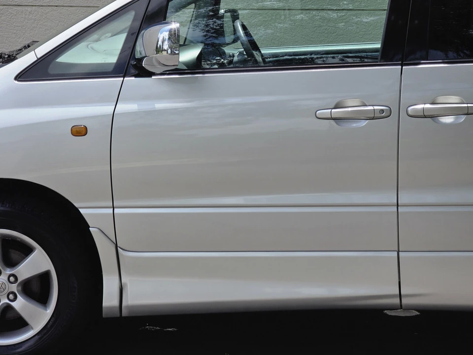 2000 Toyota Previa/Estima - Image 16 of 31