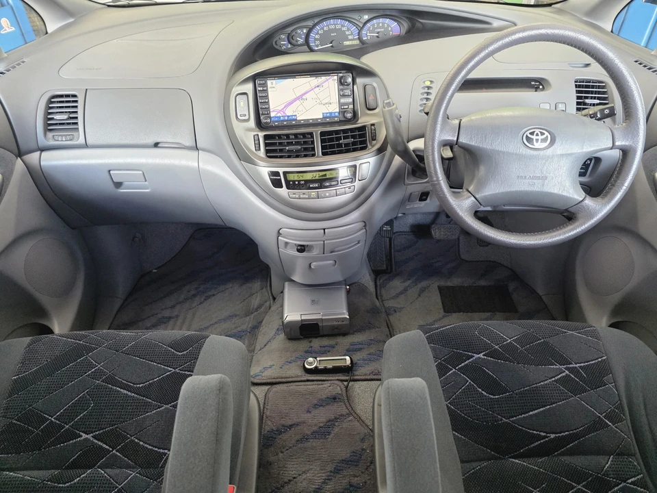 2000 Toyota Previa/Estima - Image 25 of 31