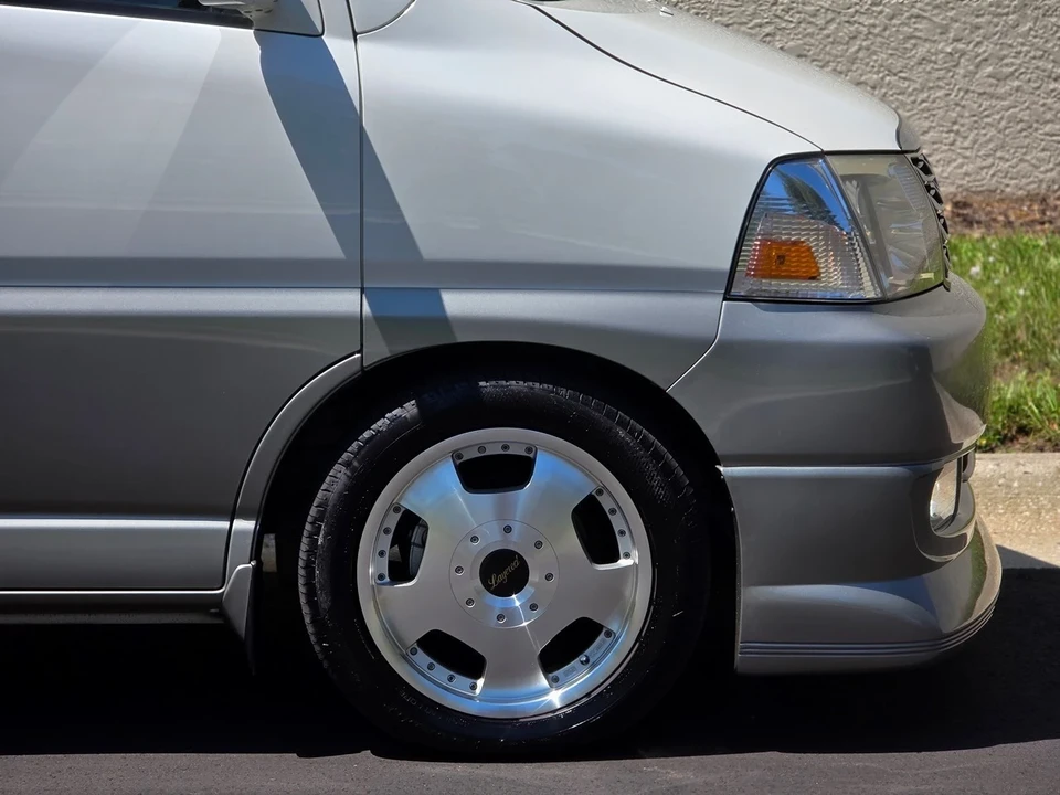 2000 Toyota Granvia 4th Gen - Image 10 of 21
