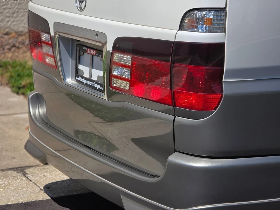 2000 Toyota Granvia 4th Gen - Image 16 of 21