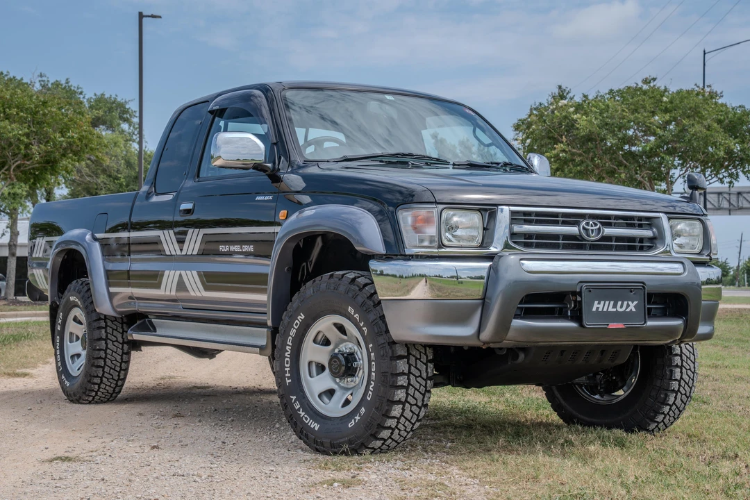 2000 Toyota Hilux 6th Gen - Image 18 of 31