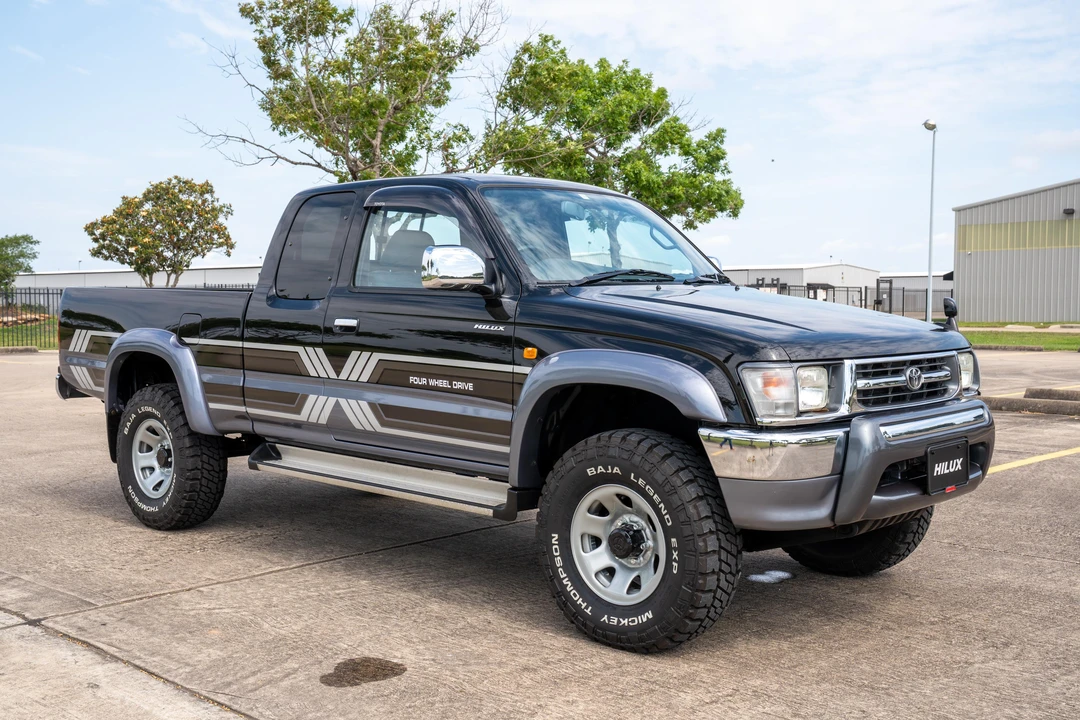 2000 Toyota Hilux 6th Gen - Image 16 of 31