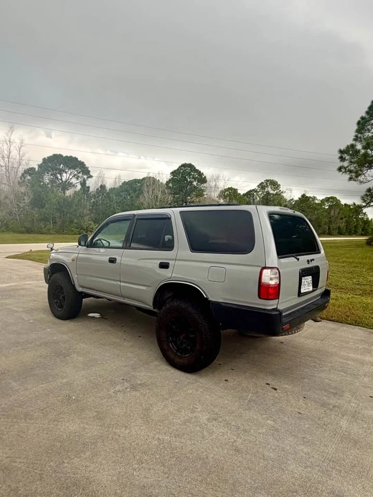 2000 Toyota 4Runner 3rd Gen - Image 2 of 19