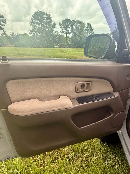 2000 Toyota 4Runner 3rd Gen - Image 11 of 19