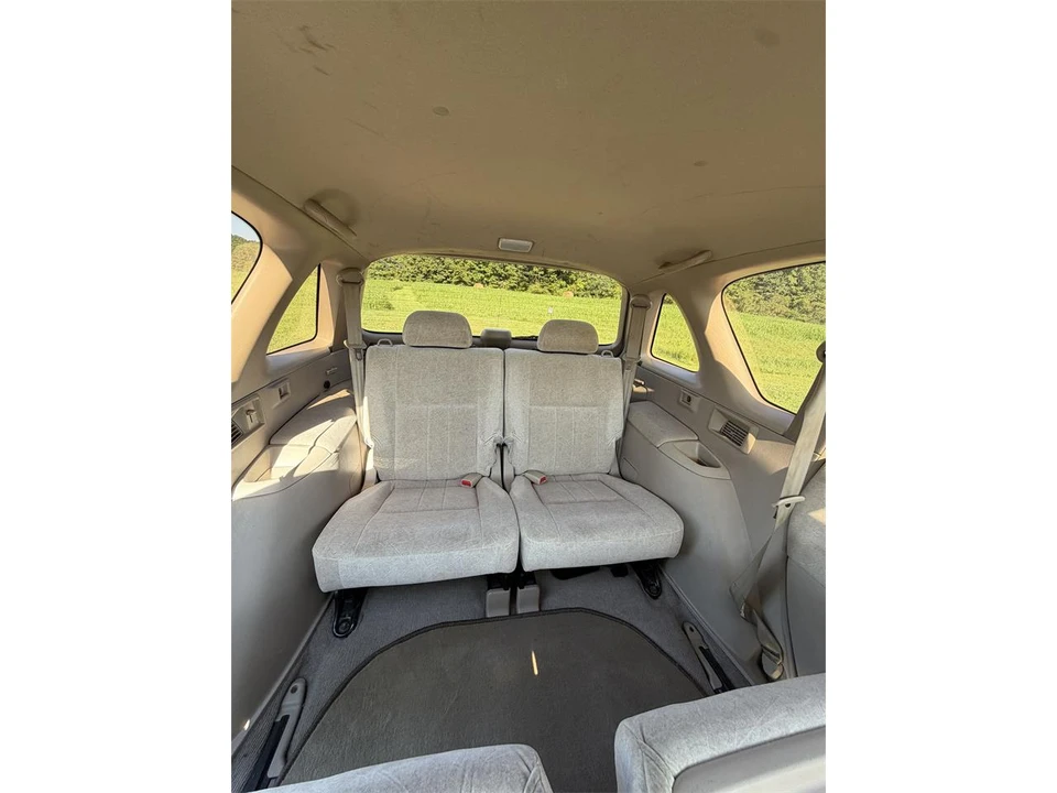 2000 Toyota - Image 17 of 28