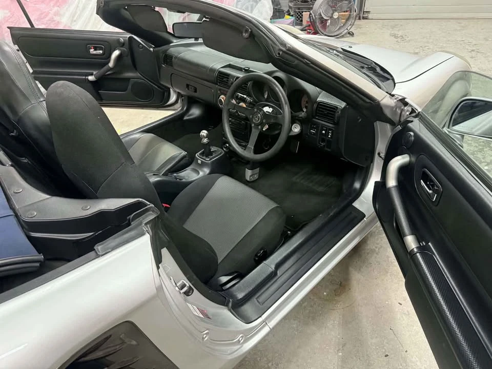 2000 Toyota MR2 Spyder/MR-S - Image 4 of 12