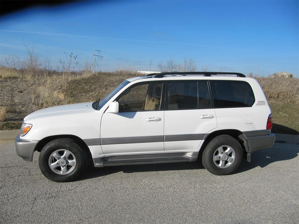 2000 Toyota J100 Land Cruiser - Image 3 of 26