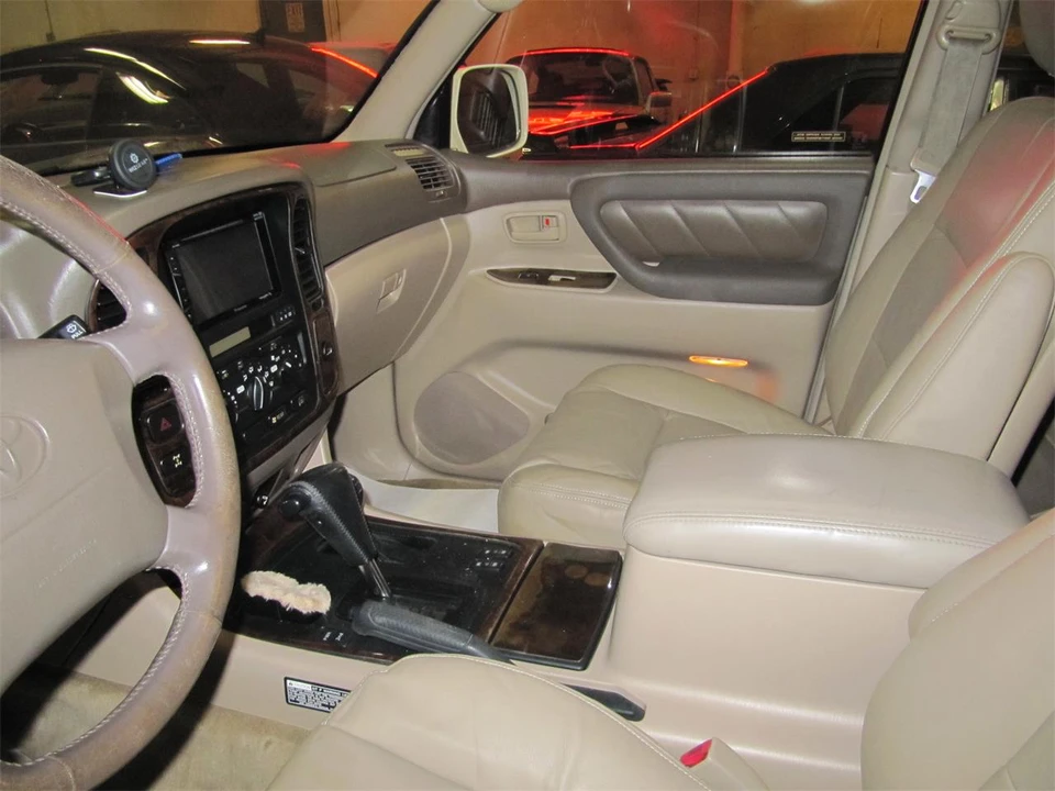 2000 Toyota J100 Land Cruiser - Image 17 of 26