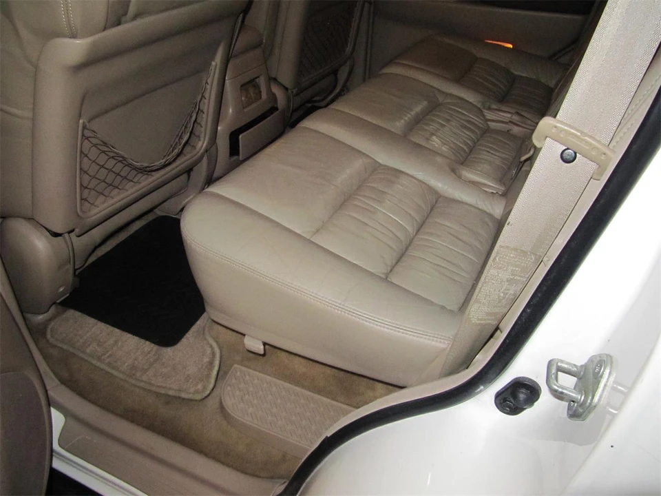 2000 Toyota J100 Land Cruiser - Image 18 of 26
