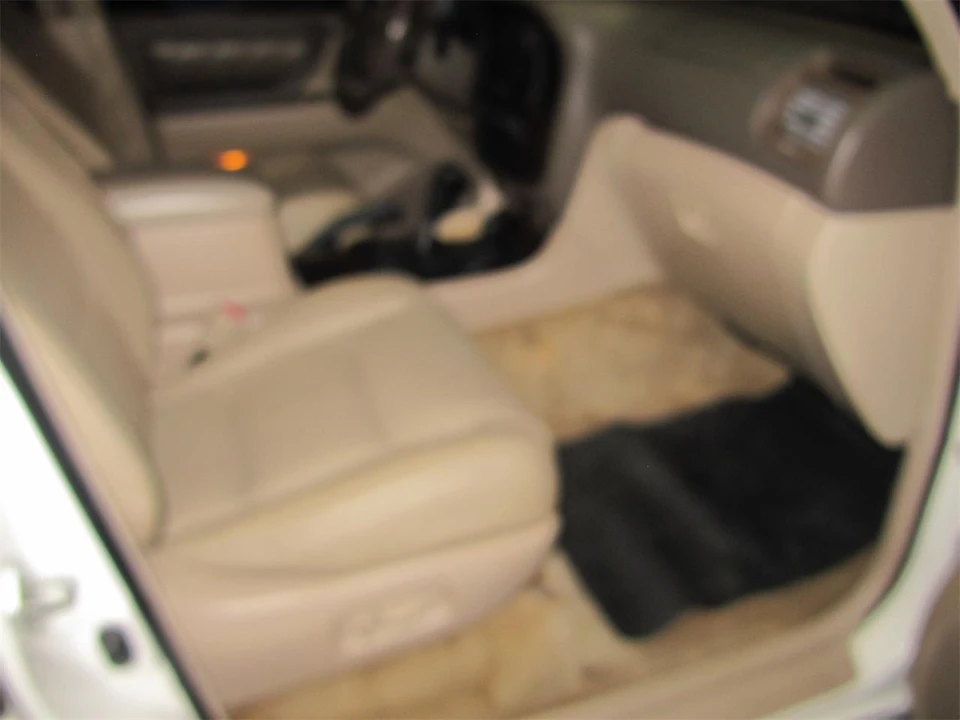 2000 Toyota J100 Land Cruiser - Image 20 of 26