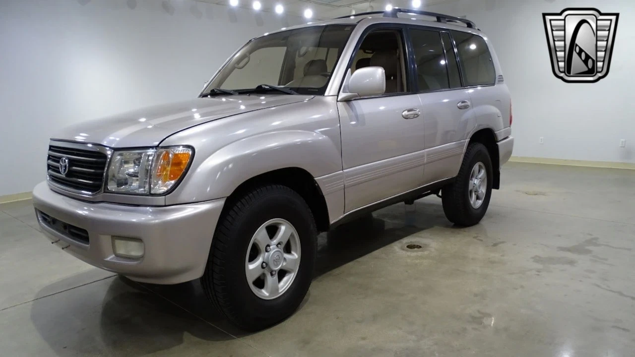 2000 Toyota J100 Land Cruiser - Image 3 of 12