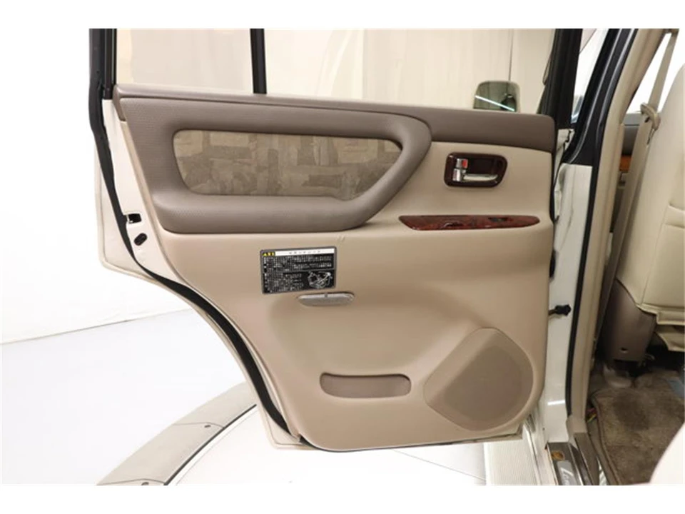 2000 Toyota J100 Land Cruiser - Image 20 of 31