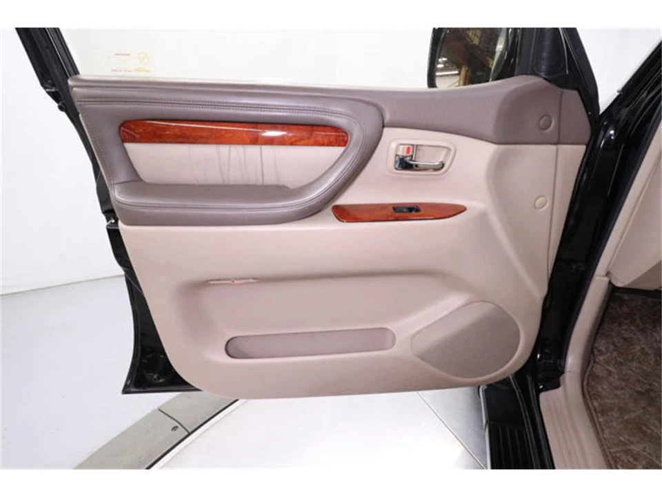 2000 Toyota J100 Land Cruiser - Image 25 of 31