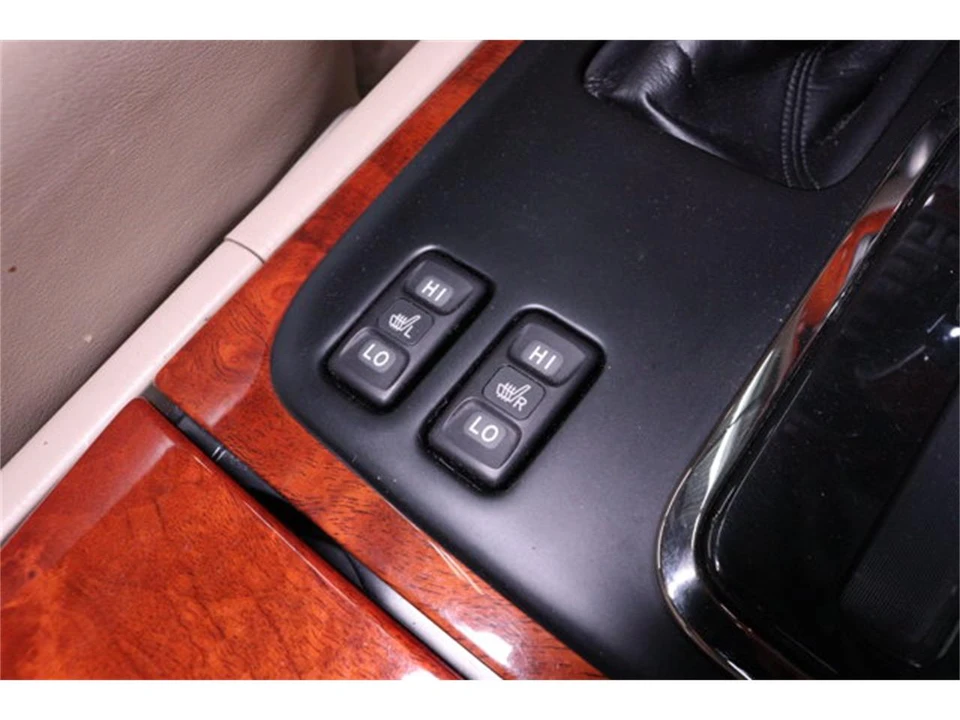 2000 Toyota J100 Land Cruiser - Image 16 of 31