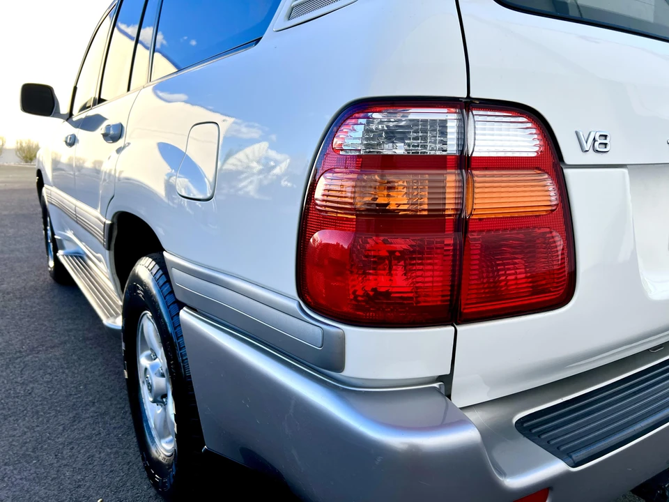2000 Toyota J100 Land Cruiser - Image 26 of 31