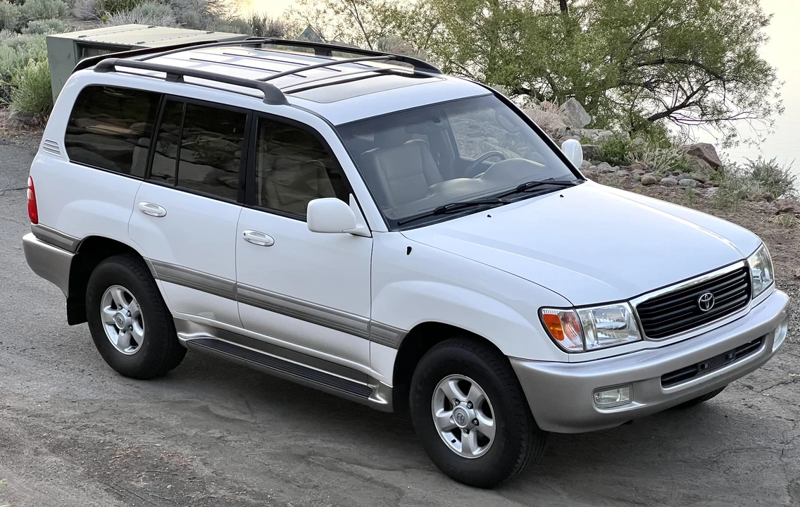 2000 Toyota J100 Land Cruiser - Image 13 of 31