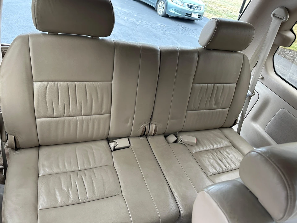2000 Toyota J100 Land Cruiser - Image 28 of 31