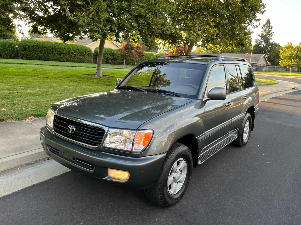 2000 Toyota J100 Land Cruiser - Image 15 of 31