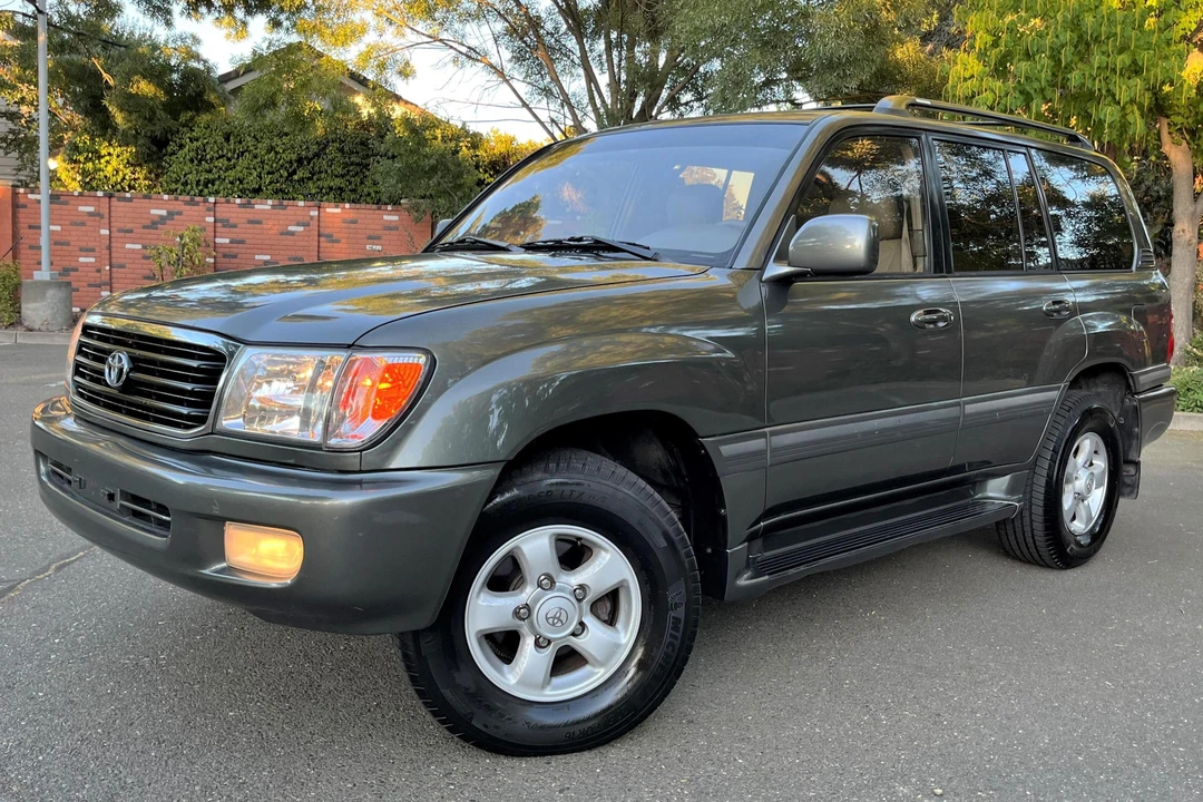 2000 Toyota J100 Land Cruiser - Image 17 of 31