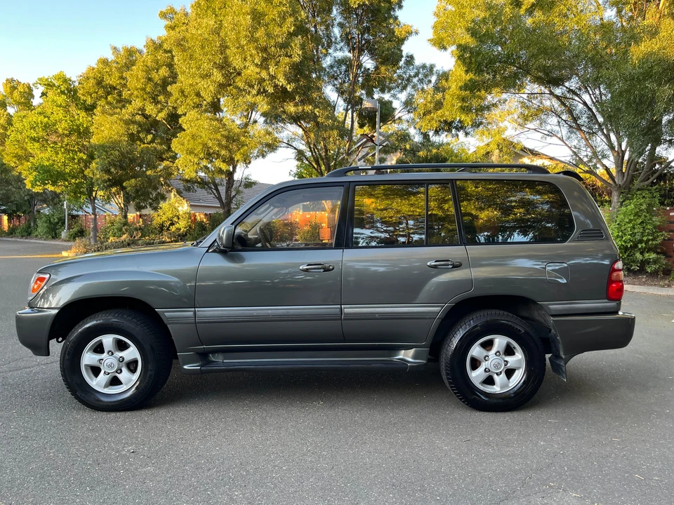2000 Toyota J100 Land Cruiser - Image 20 of 31