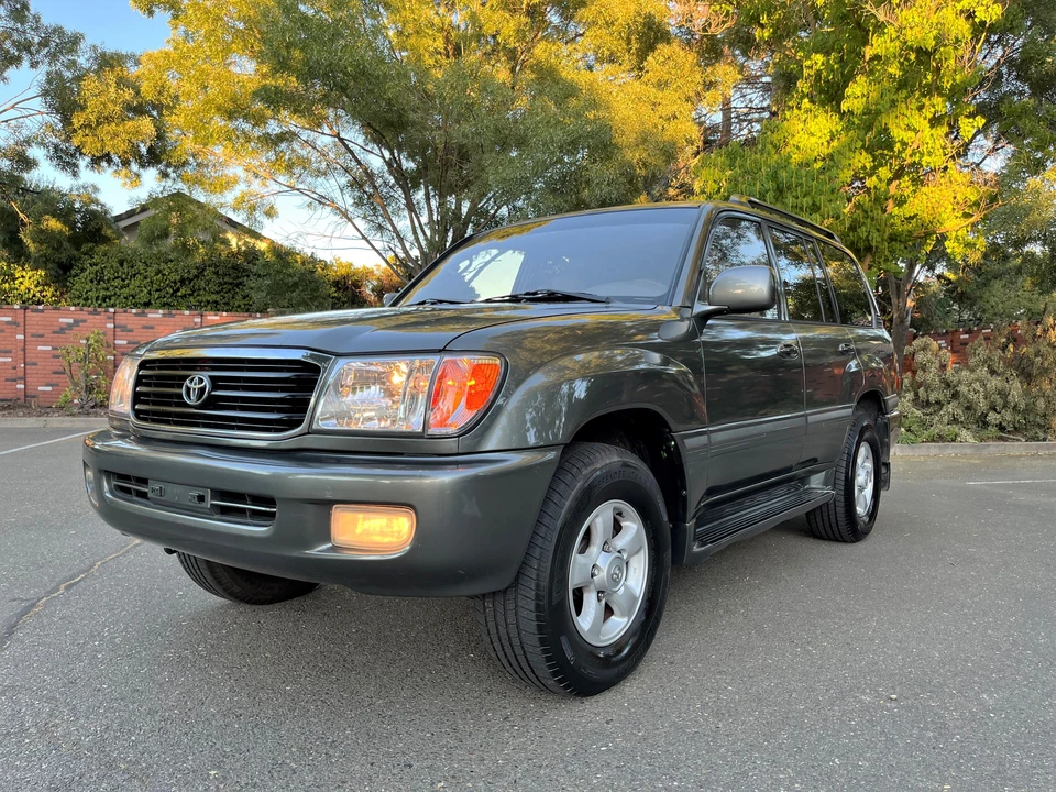 2000 Toyota J100 Land Cruiser - Image 12 of 31
