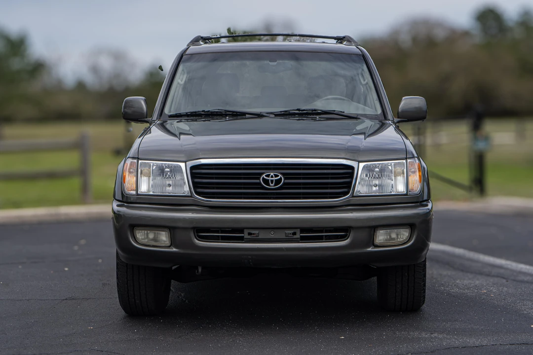 2000 Toyota J100 Land Cruiser - Image 6 of 31