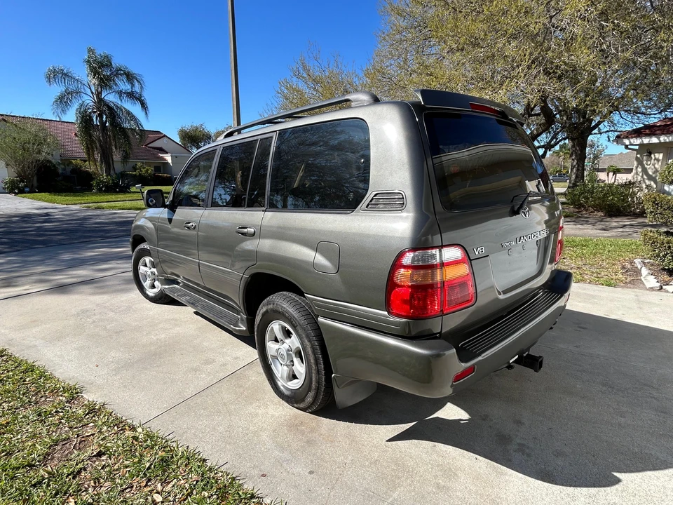2000 Toyota J100 Land Cruiser - Image 15 of 31