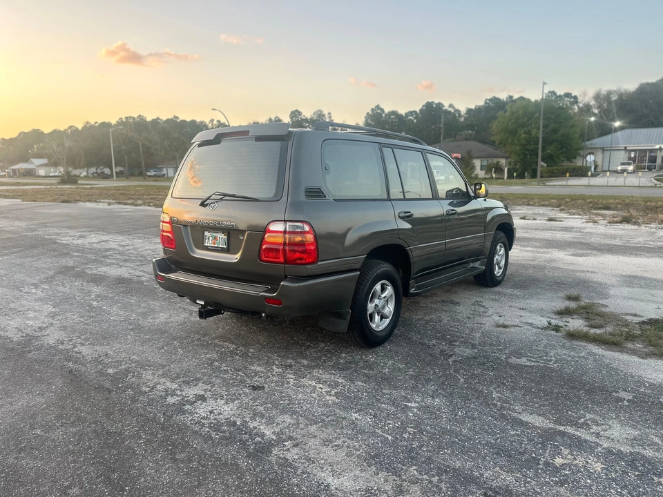2000 Toyota J100 Land Cruiser - Image 17 of 31
