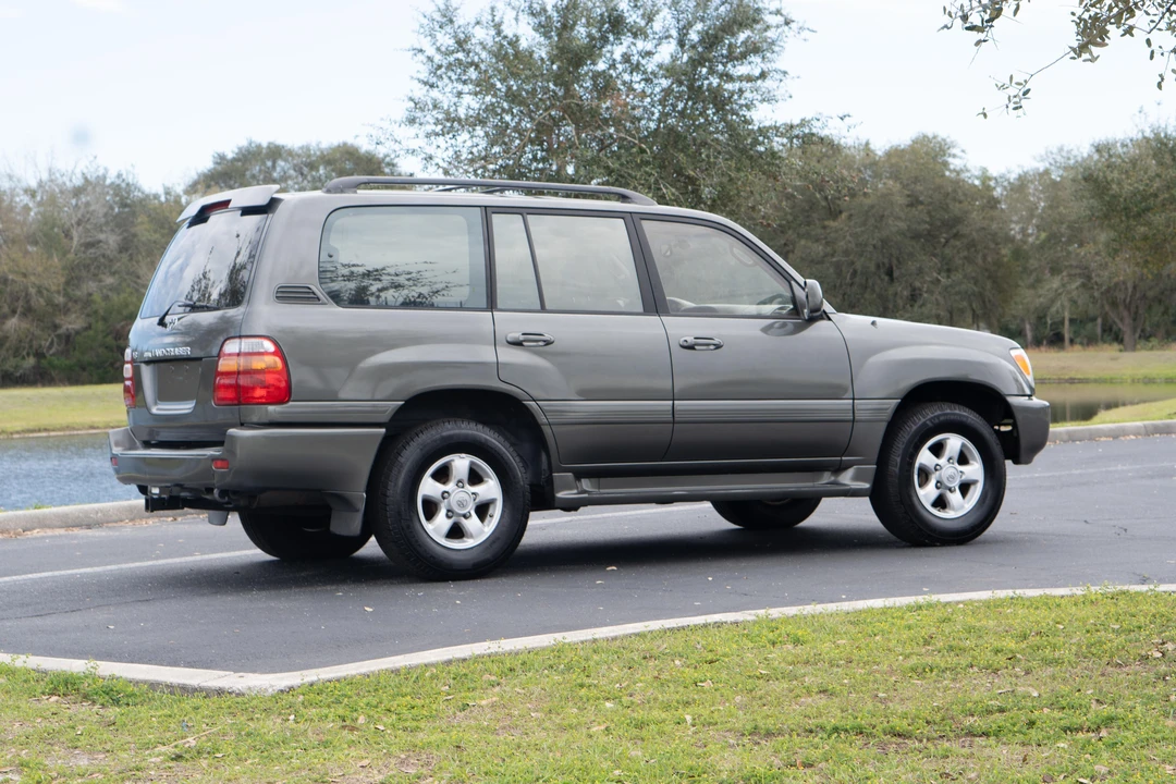 2000 Toyota J100 Land Cruiser - Image 21 of 31