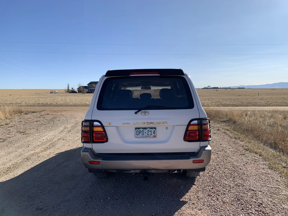 2000 Toyota J100 Land Cruiser - Image 9 of 31