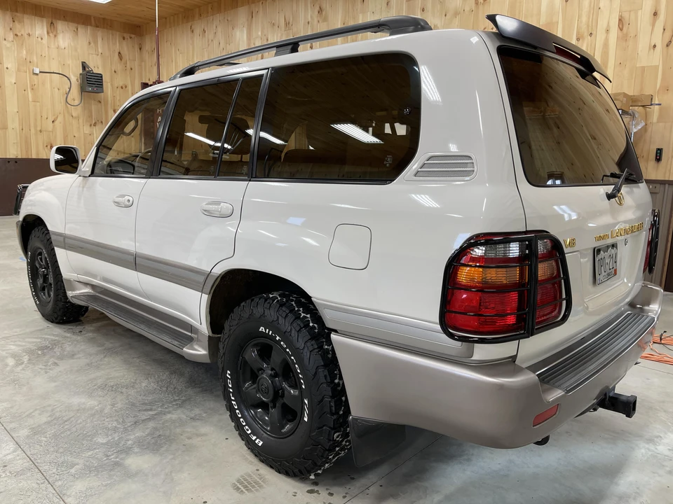 2000 Toyota J100 Land Cruiser - Image 19 of 31