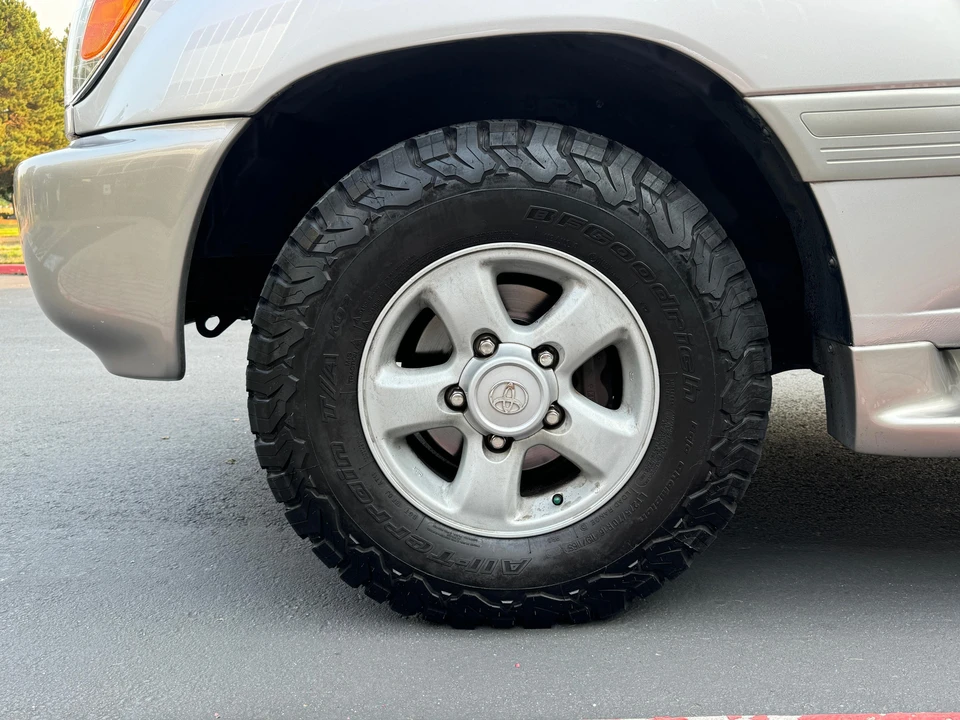 2000 Toyota J70 Land Cruiser - Image 24 of 31