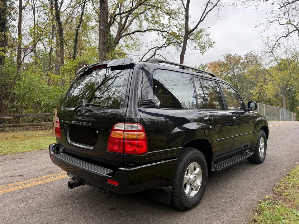 2000 Toyota J70 Land Cruiser - Image 11 of 31