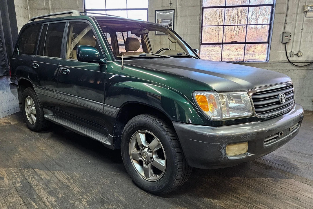 2000 Toyota J100 Land Cruiser - Image 3 of 31
