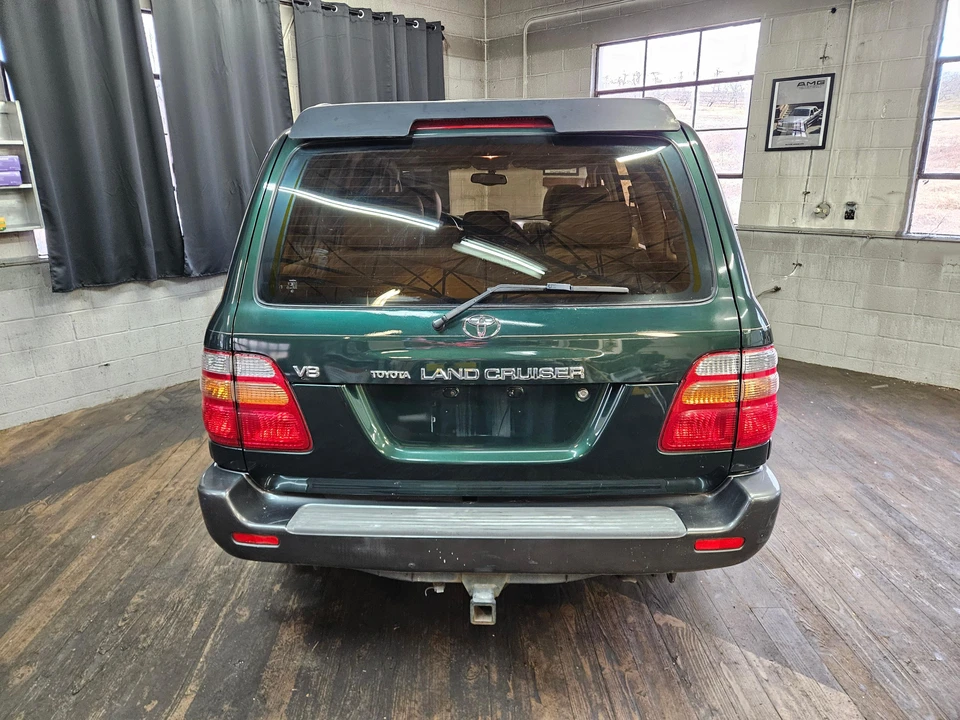 2000 Toyota J100 Land Cruiser - Image 13 of 31