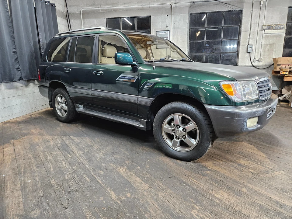 2000 Toyota J100 Land Cruiser - Image 17 of 31