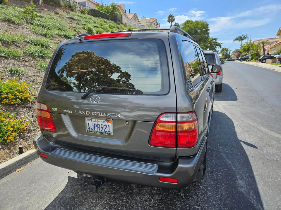2000 Toyota J100 Land Cruiser - Image 15 of 31
