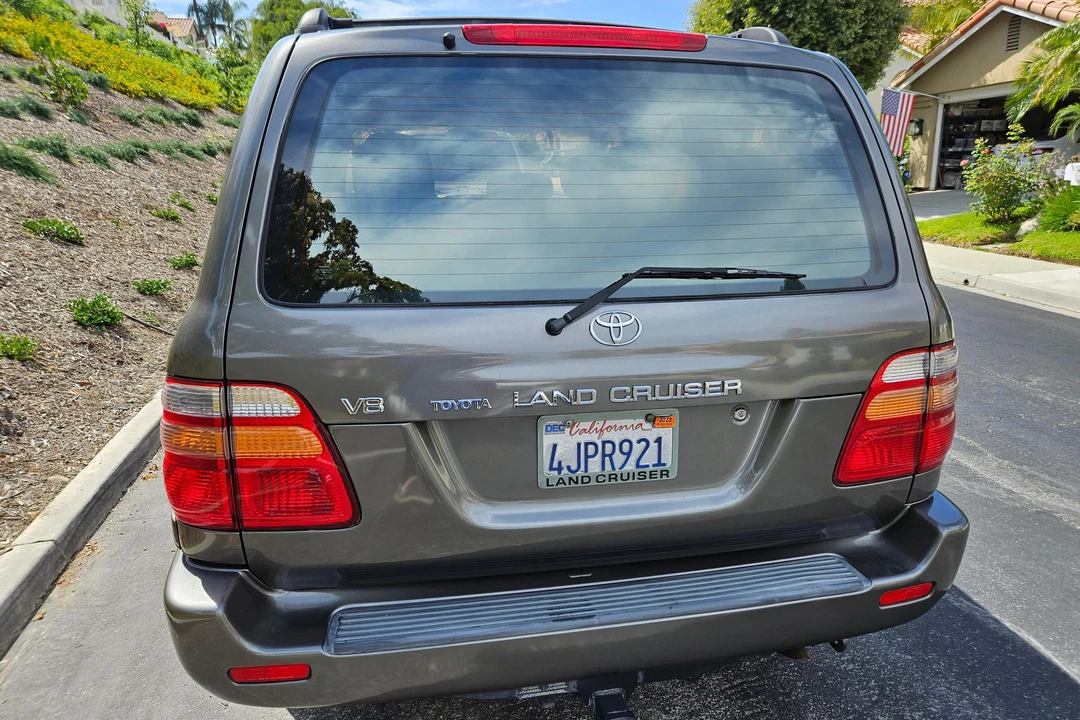 2000 Toyota J100 Land Cruiser - Image 5 of 31