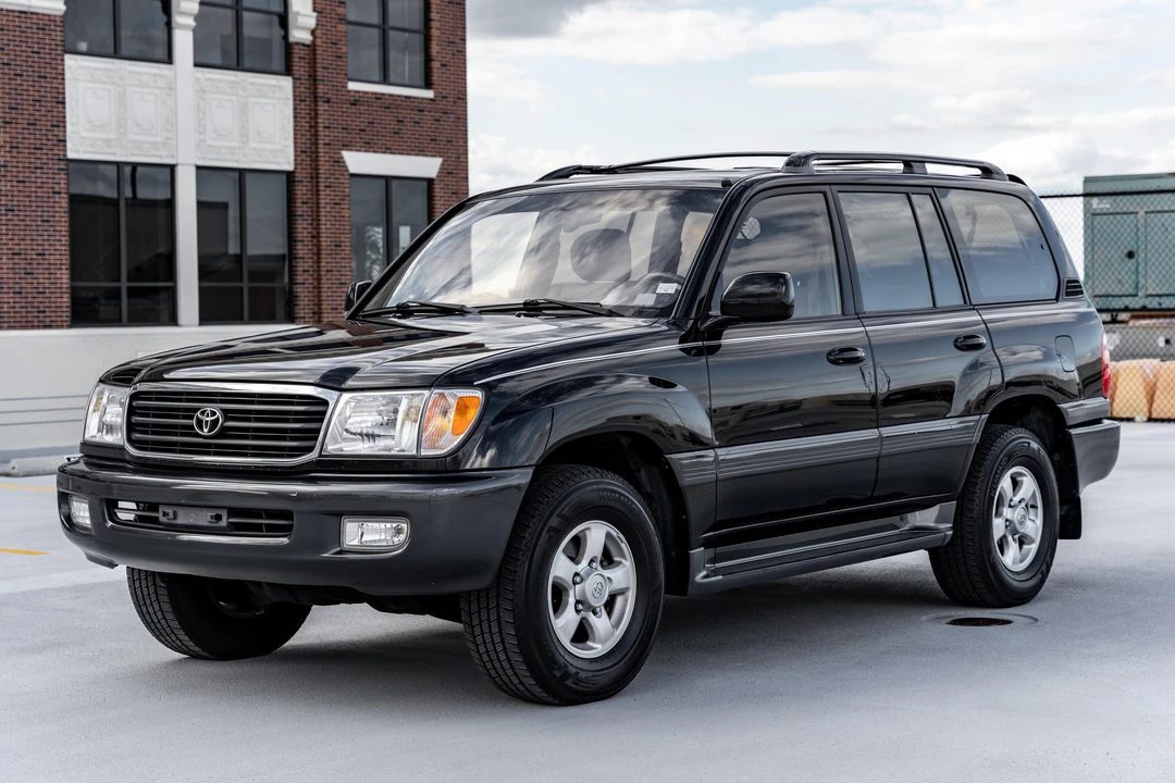 2000 Toyota J100 Land Cruiser - Image 6 of 31