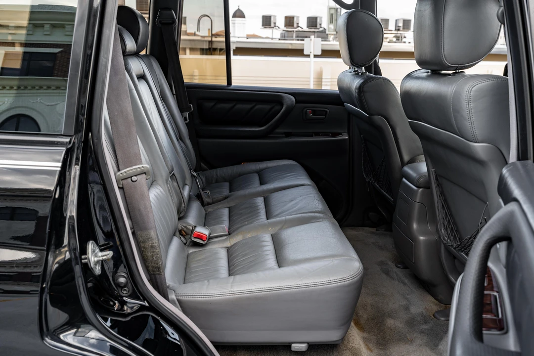 2000 Toyota J100 Land Cruiser - Image 26 of 31