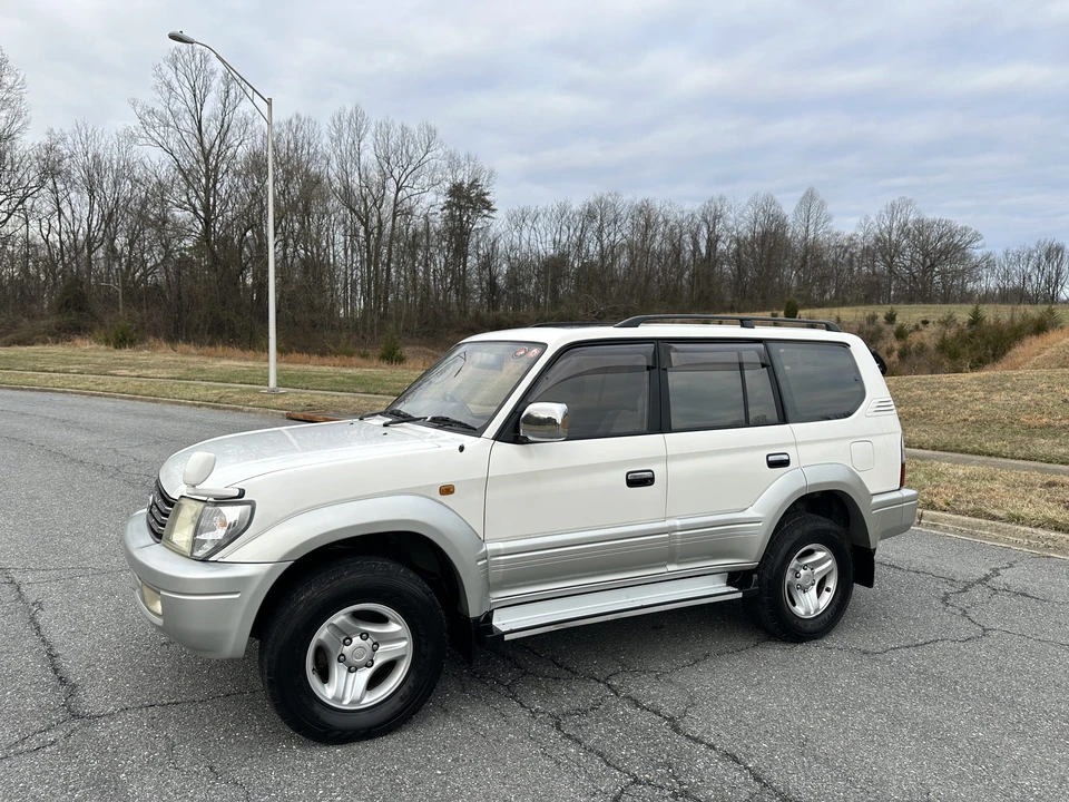 2000 Toyota J90 Land Cruiser Prado - Image 5 of 31