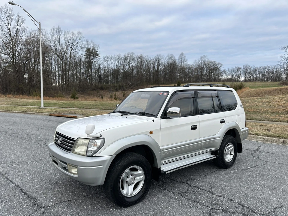 2000 Toyota J90 Land Cruiser Prado - Image 11 of 31