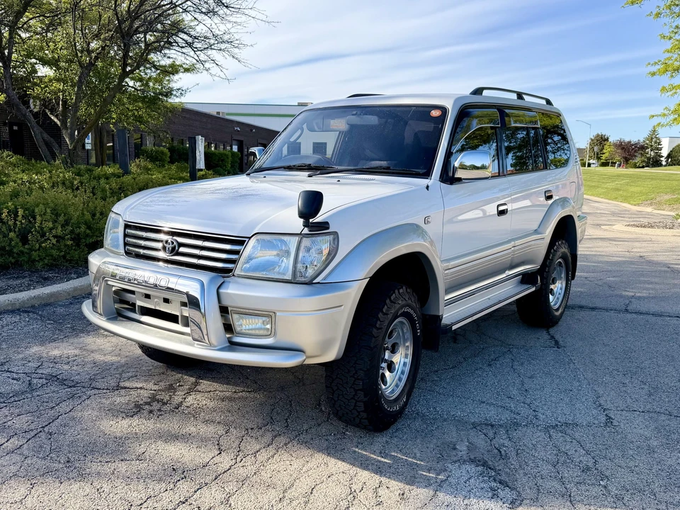 2000 Toyota J90 Land Cruiser Prado - Image 2 of 31