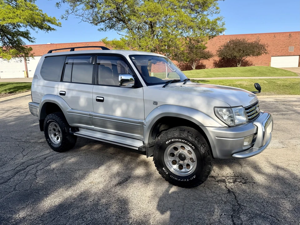 2000 Toyota J90 Land Cruiser Prado - Image 12 of 31