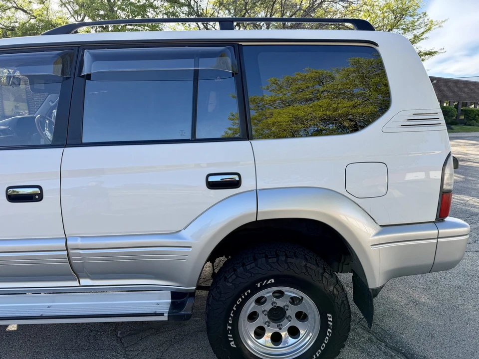 2000 Toyota J90 Land Cruiser Prado - Image 18 of 31